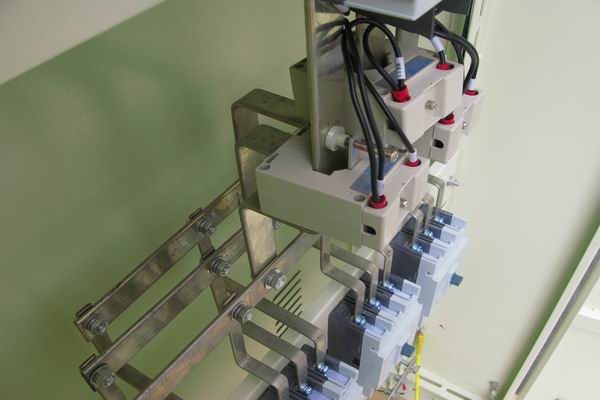 越西配电柜-应急照明配电柜使用对工作人员的具